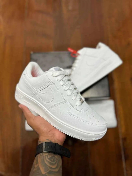 NIKE AIR FORCE PREMIUM BRANCO