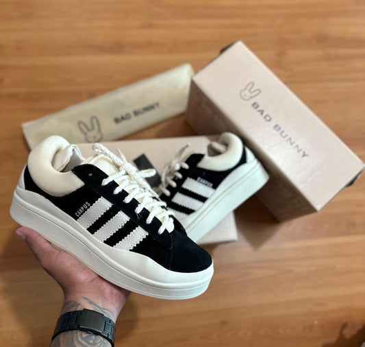 ADIDAS BAD BUNNY PRETO