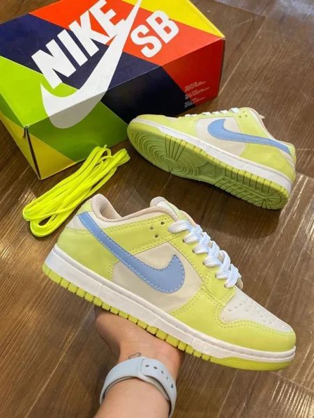 NIKE DUNK LOW VERDE LIMA