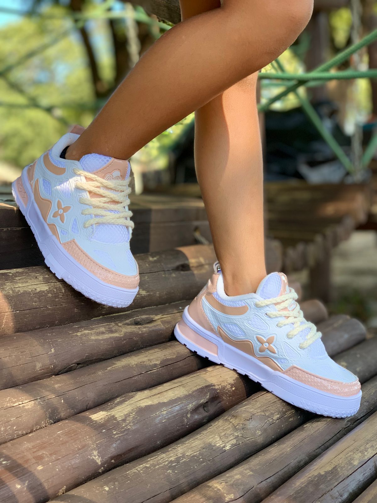 LOUIS VUITTON INFANTIL BEGE/BRANCO