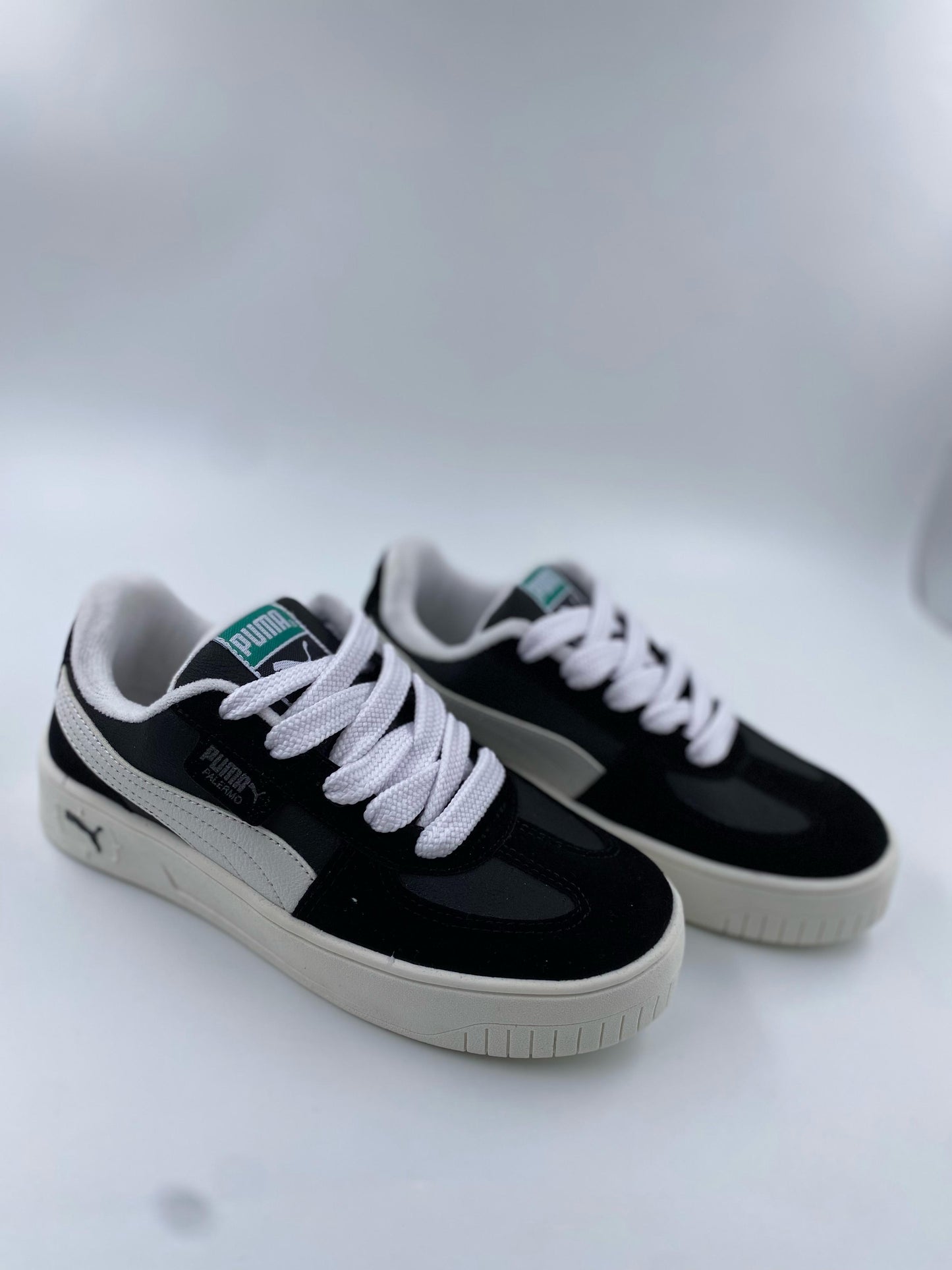 PUMA PRETO/BRANCO