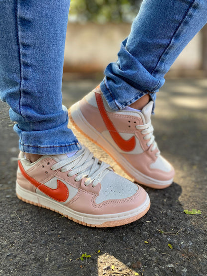 NIKE DUNK LOW ROSA