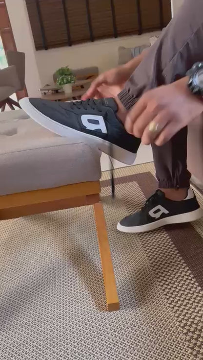 RESERVA TYPE PRETO/BRANCO